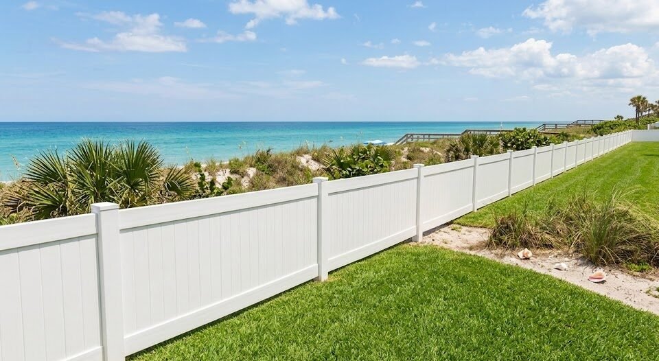 The Good-Side Rule: Which Way Should the Fence Face?