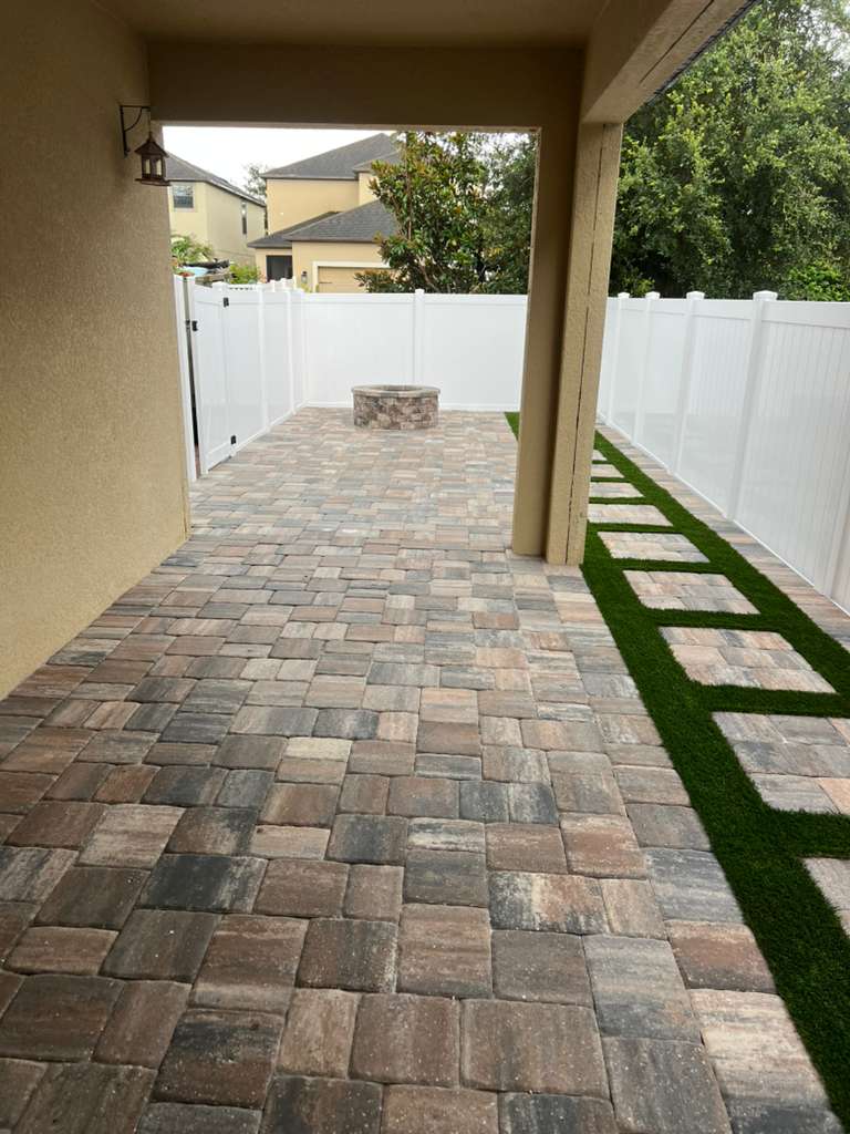 How Long Turf Actually Lasts in Florida Sun